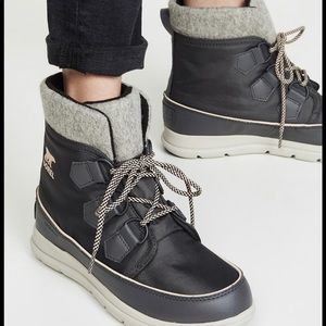SOREL Explorer Carnival Boots in Dark Gray